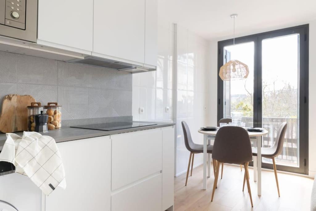 Apartamento La Nuez By Clabao Pamplona Exterior photo