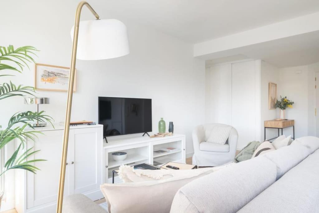 Apartamento La Nuez By Clabao Pamplona Exterior photo